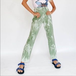 Green Tie Dye Denim Straight Leg Cropped Jeans Size:6 Color: Green